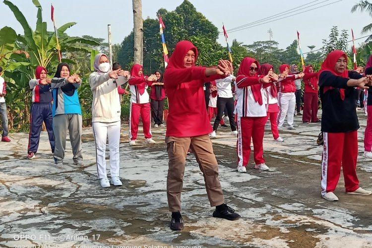 Kegiatan Senam Bersama 