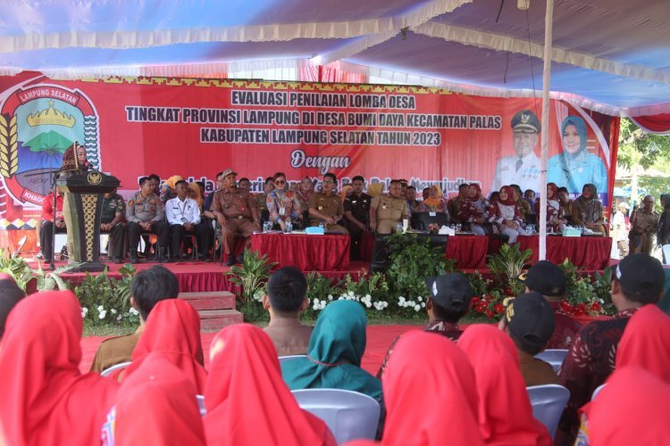 Bupati dan Ketua TP PKK Lampung Selatan Dampingi Team Penilai Penilaian lomba desa tingkat provinsi Lampung
