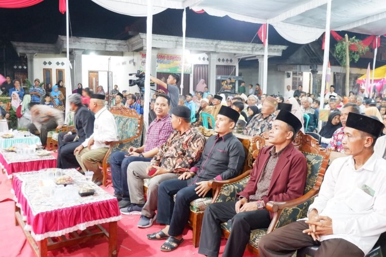 HUT Desa Bumi Restu, Pemerintah Desa Bumirestu Gelar wayang Kulit.